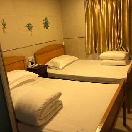 Prince Hotel Kowloon  Екстер'єр фото