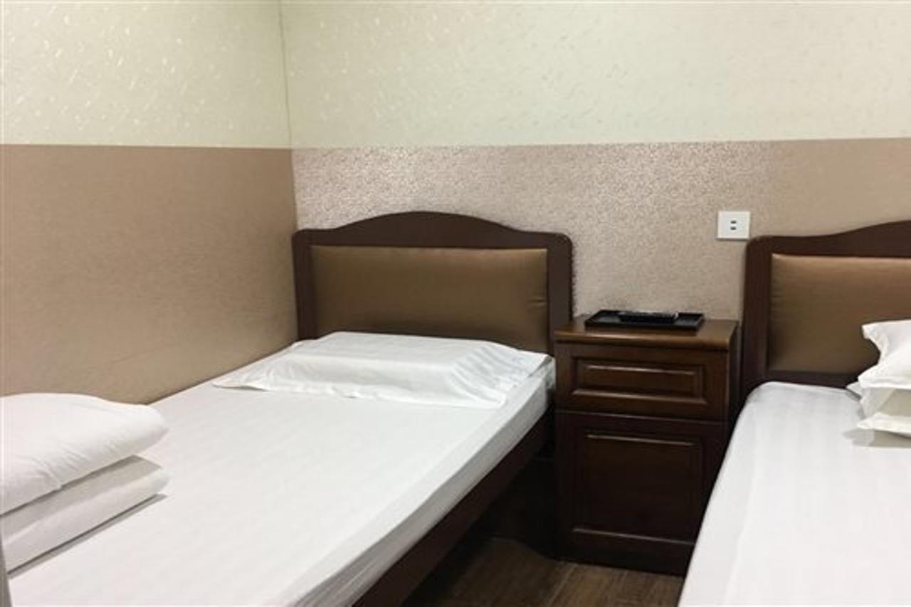 Prince Hotel Kowloon  Екстер'єр фото