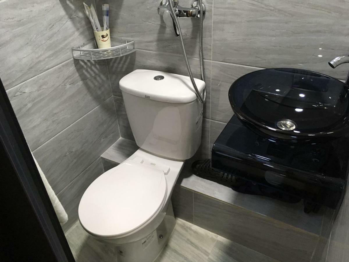 Prince Hotel Kowloon  Екстер'єр фото